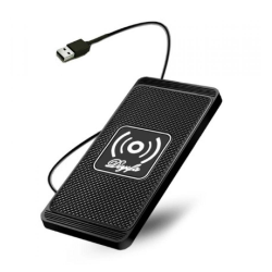 Коврик беспроводной зарядки силиконовый для авто Car/10W USB Cable 30 cm